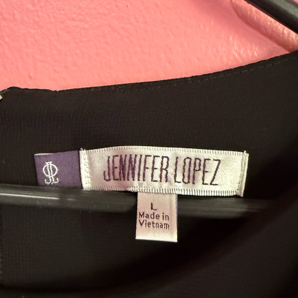 Jennifer Lopez Elegant Black Garment